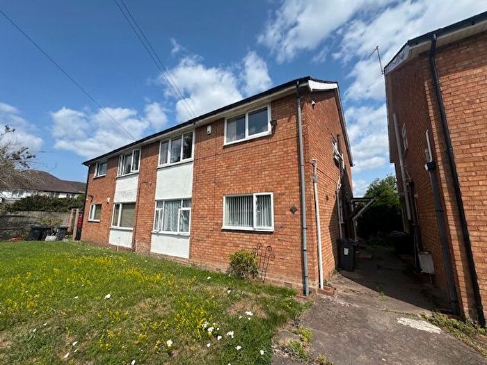 2 Bedroom Maisonette To Rent In Priory Road, Hall Green, Birmingham, B28
