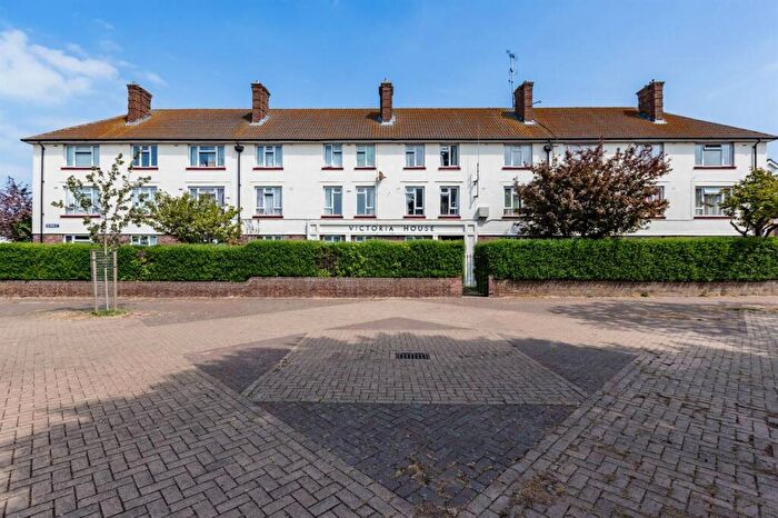 1 Bedroom Apartment For Sale In Victoria Street, Whitstable, CT5