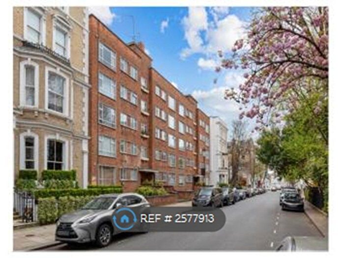 2 Bedroom Flat To Rent In Lexham House, London, W8