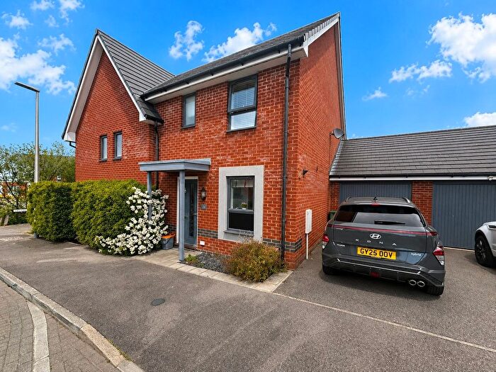 3 Bedroom Semi-Detached House For Sale In Furnells Way, Bexhill On Sea, TN40