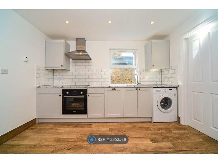 1 Bedroom Flat To Rent In St. Dunstans Road, London, W6