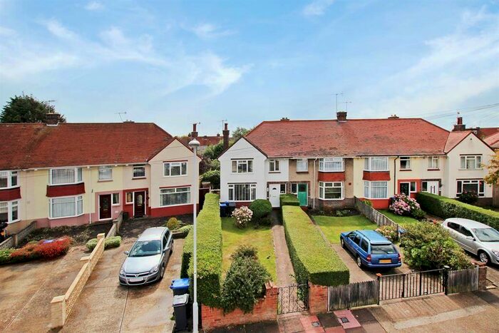 3 Bedroom End Of Terrace House To Rent In Goldsmith Road, Broadwater, Worthing, BN14