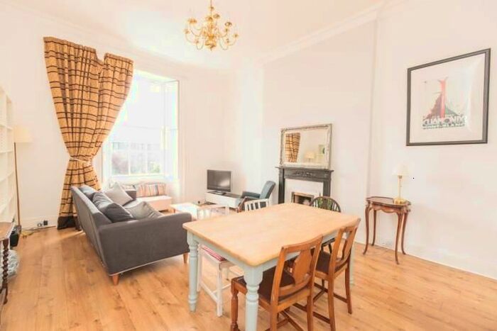 2 Bedroom Flat To Rent In Bellevue Crescent, New Town, Edinburgh, EH3