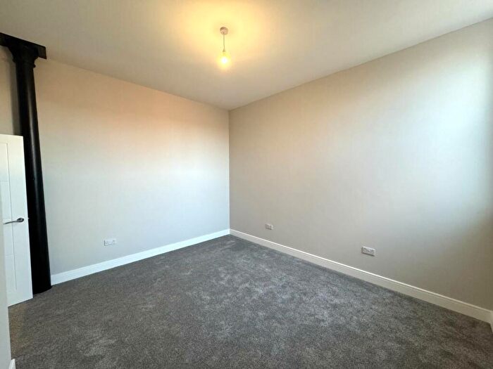 2 Bedroom Apartment To Rent In Artizan Road, Abington, Northampton, NN1