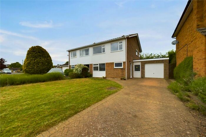 3 Bedroom Semi-Detached House For Sale In Margetts, Hemingford Grey, Huntingdon, Cambridgeshire, PE28