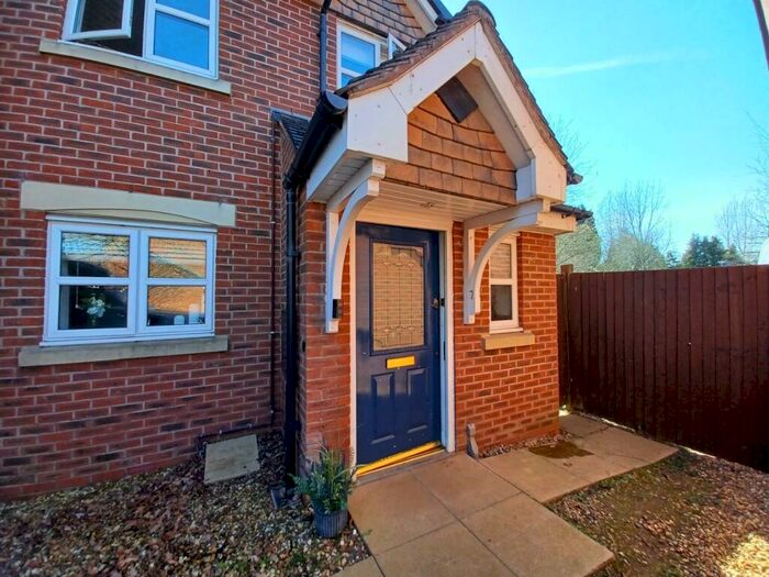 4 Bedroom House To Rent In Rashwood Close, Hockley Heath, Solihull, B94