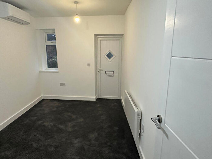 1 Bedroom Terraced House To Rent In Fog Lane, Manchester, M20