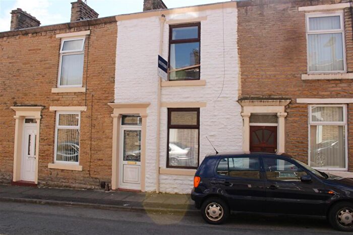 3 Bedroom Terraced House To Rent In Clarence Street Darwen, BB3
