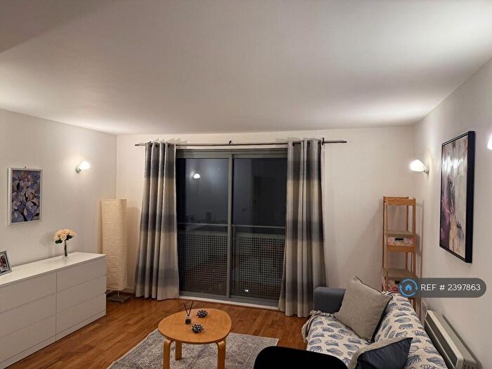 1 Bedroom Flat To Rent In California Building, London, SE13