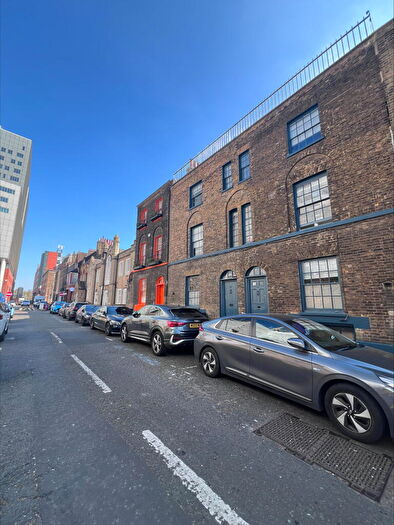 2 Bedroom Duplex To Rent In Newark Street, London, E1
