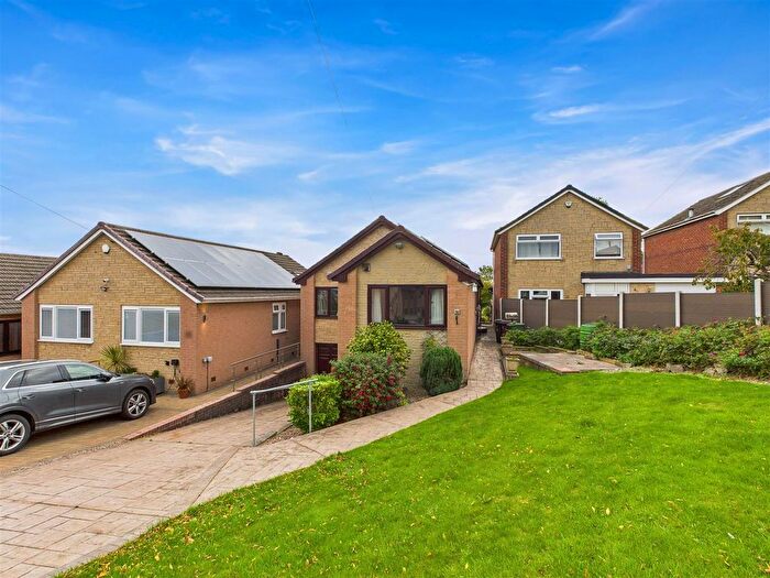 3 Bedroom Detached Bungalow For Sale In Shakespeare Crescent, Dronfield, S18