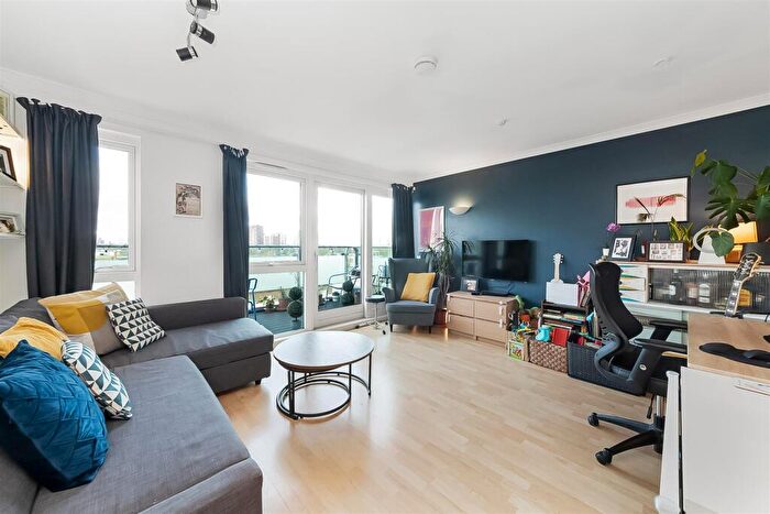 1 Bedroom Apartment To Rent In Evan Cook Close, Peckham, SE15
