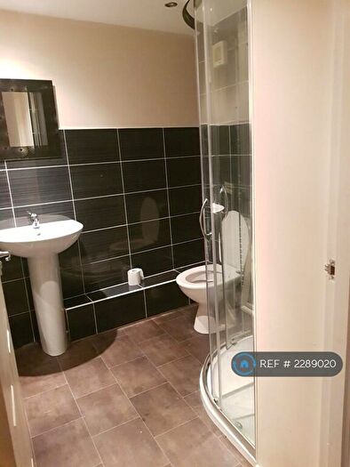 1 Bedroom Flat To Rent In Main Street, Newmilns, KA16