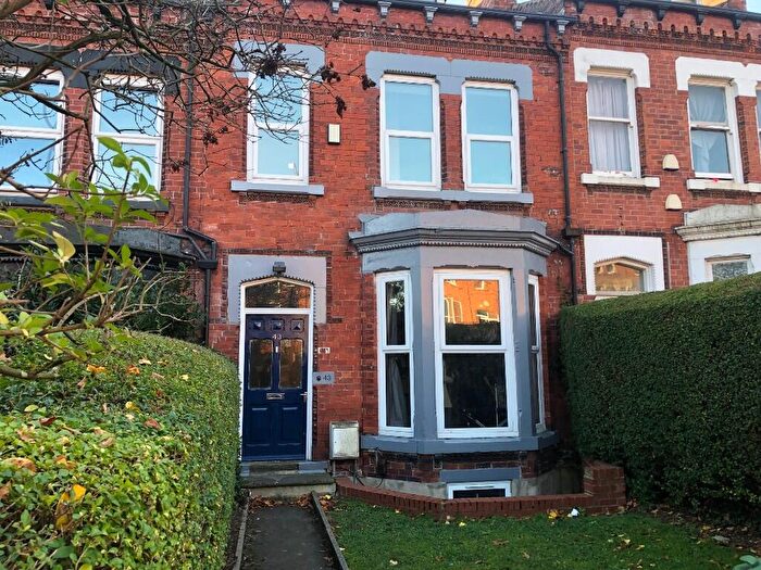 8 Bedroom Terraced House To Rent In Clarendon Road, Leeds, West Yorkshire, LS2