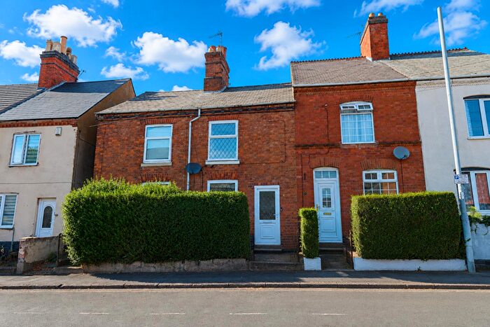 2 Bedroom Terraced House For Sale In Holliers Walk, Hinckley, LE10