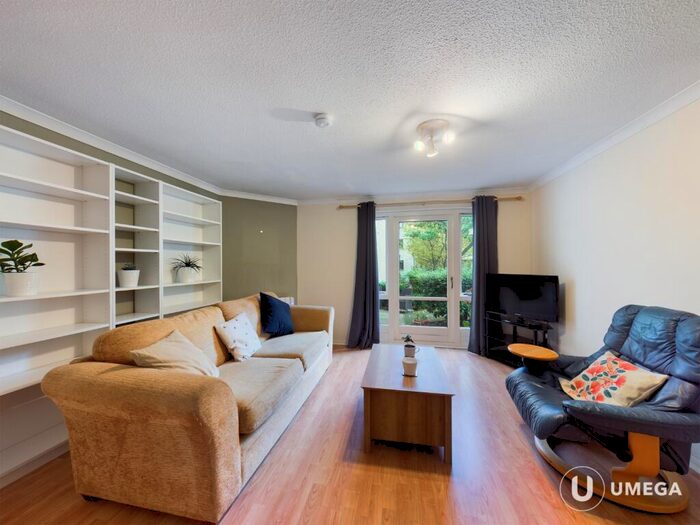 2 Bedroom Flat To Rent In New Orchardfield, Leith Walk, Edinburgh, EH6
