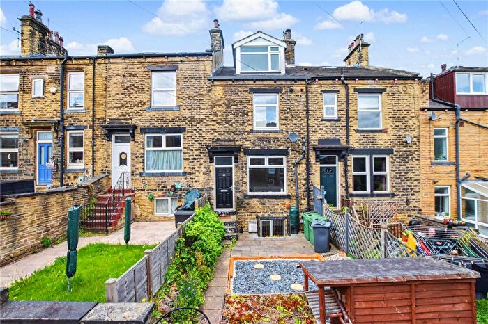 2 Bedroom Terraced House For Sale In Gladstone Street, Farsley, Pudsey, West Yorkshire, LS28
