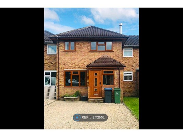 3 Bedroom Terraced House To Rent In Hallsfield, Cricklade, SN6