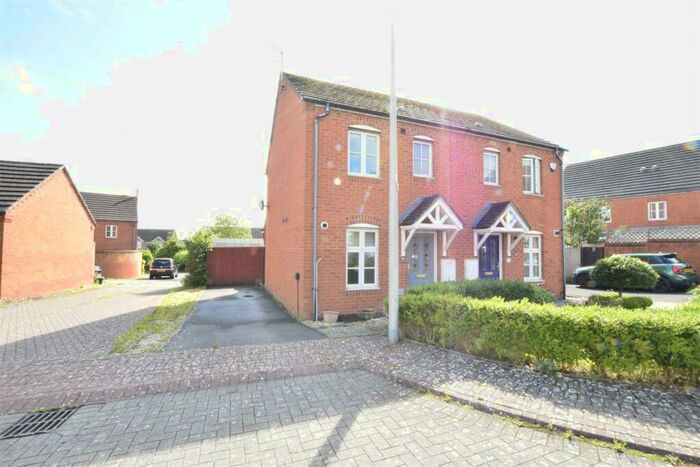 2 Bedroom Semi-Detached House To Rent In Maes Slowes Leyes, Rhoose, Barry, CF62