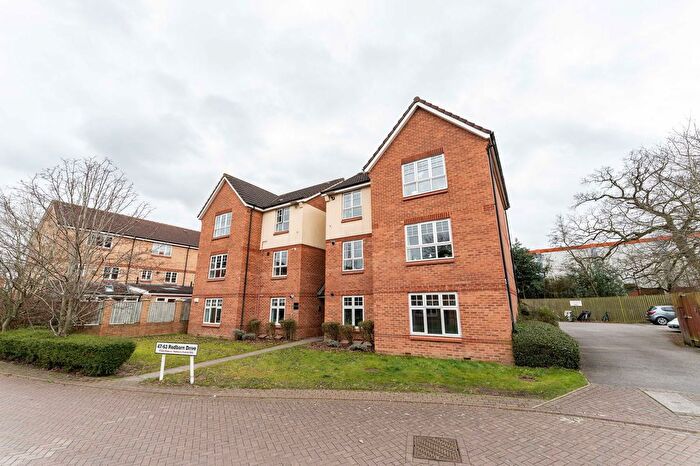 2 Bedroom Flat For Sale In Redbarn Drive, York, YO10