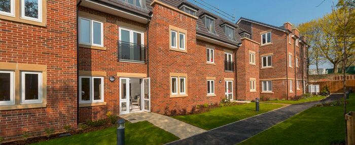 2 Bedroom Flat To Rent In Norden Road, Rochdale, OL11