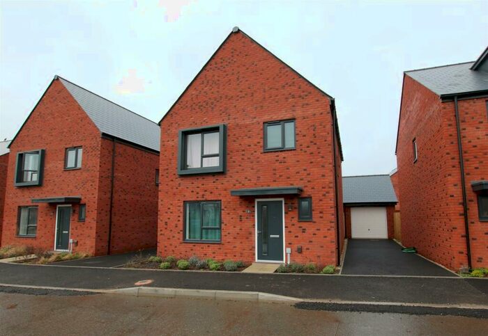 4 Bedroom Detached House To Rent In Sloe Gardens, Tithebarn, EX1