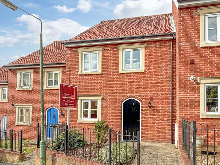 2 Bedroom Town House For Sale In Bishops Close, Thorpe St Andrew, NR7