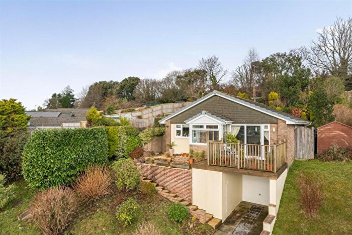 3 Bedroom Detached Bungalow For Sale In Henlake Close, Ivybridge, PL21