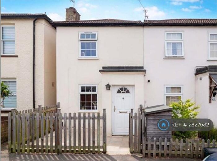 2 Bedroom End Of Terrace House To Rent In Waterloo Road, Sutton, SM1