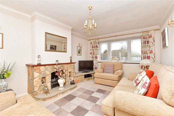 2 Bedroom Semi-Detached Bungalow For Sale In Roystons Close, Rainham, Gillingham, Kent, ME8