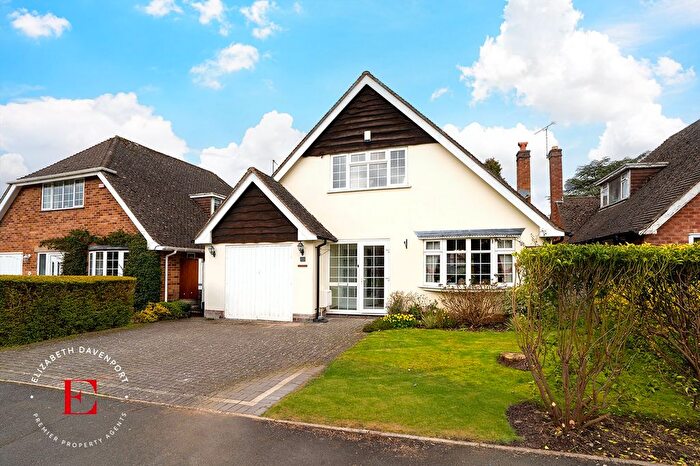 3 Bedroom Detached House For Sale In Jordan Close, Kenilworth, CV8