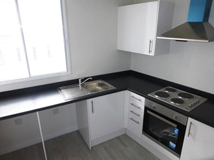 1 Bedroom Flat To Rent In Cheapside, Bradford, BD1