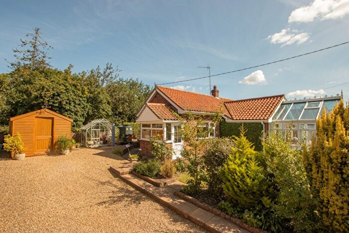 2 Bedroom Detached Bungalow For Sale In Chapel Lane, Ringstead, PE36