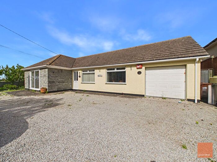 3 Bedroom Bungalow For Sale In Chapel Hill, Porthtowan, Truro, TR4