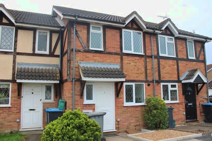 2 Bedroom Terraced House To Rent In Quincy Road, Egham, TW20