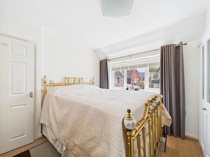 3 Bedroom End Of Terrace House For Sale In Andover Road, Nottingham, NG5