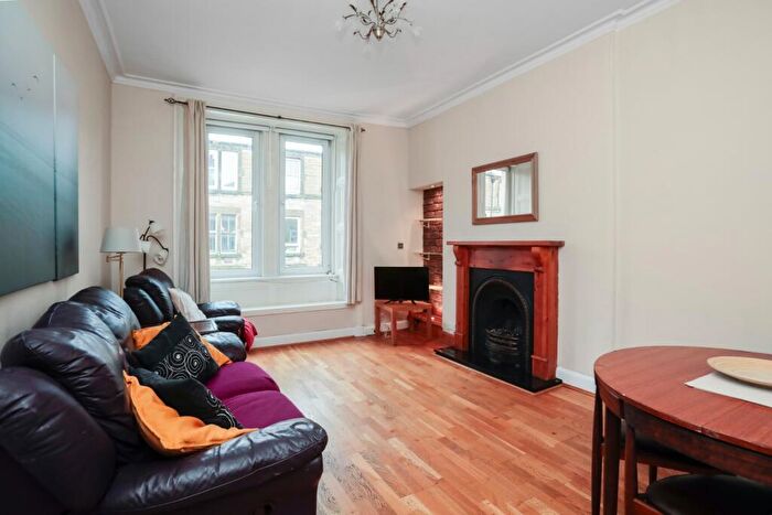 1 Bedroom Flat To Rent In Dalgety Avenue, Meadowbank, Edinburgh, EH7