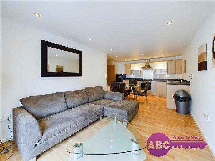 2 Bedroom Apartment To Rent In Adamson House, Elmira Way, Salford, M5