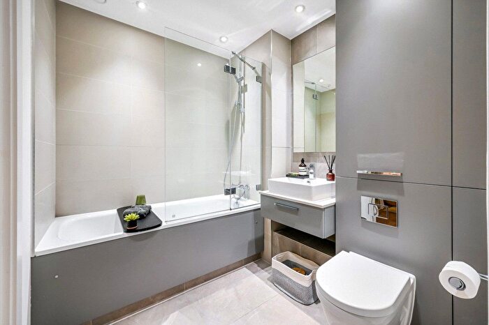 1 Bedroom Flat To Rent In Equipment Works, Vanguard Wy, E17