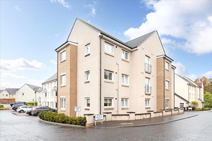 2 Bedroom Flat For Sale In Wester Kippielaw Grove, Dalkeith, EH22