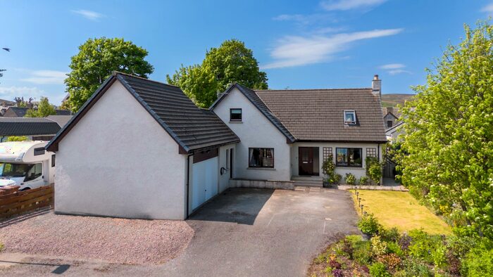 4 Bedroom Detached House For Sale In Conglass Lane, Tomintoul, AB37