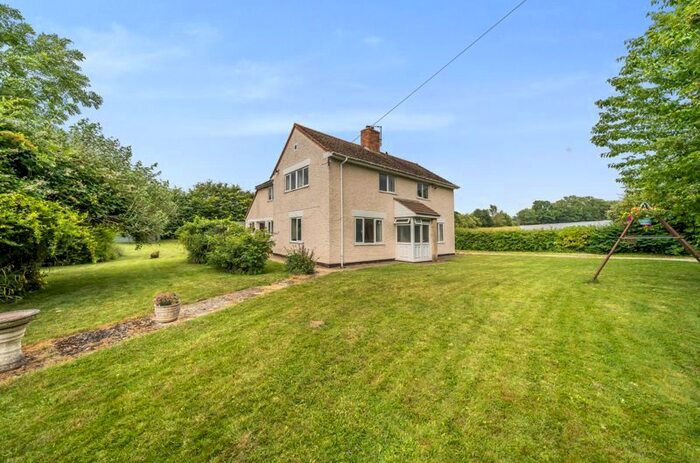 5 Bedroom Farmhouse For Sale In Haresfield, Stonehouse, GL10