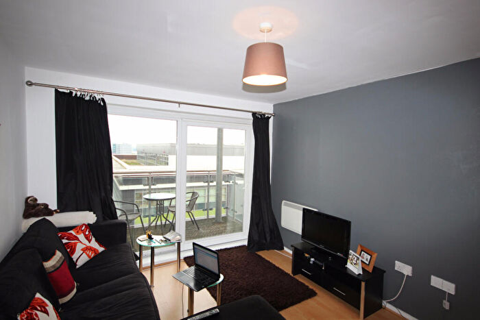 1 Bedroom Apartment To Rent In Millsands, S3