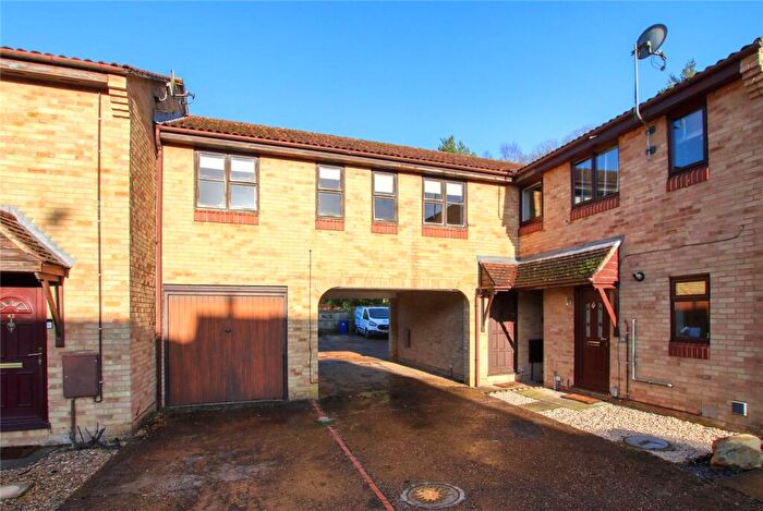 1 Bedroom Maisonette For Sale In Tarnbrook Way, Forest Park, Bracknell, Berkshire, RG12