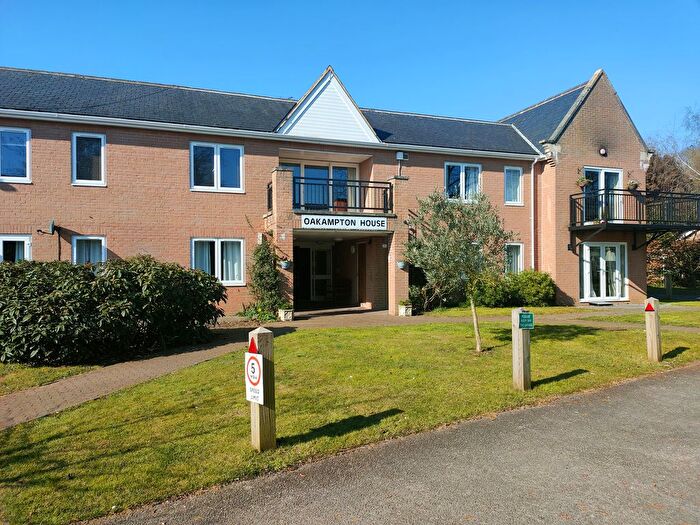 2 Bedroom Flat To Rent In East Barton Road, Great Barton, Bury St. Edmunds, IP31