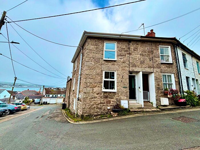 2 Bedroom End Terrace House To Rent In Eden Terrace, Newlyn, TR18