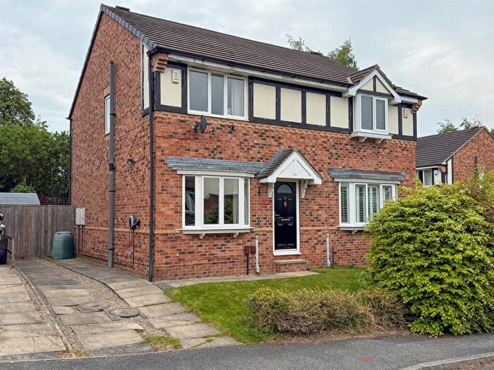 3 Bedroom Semi-Detached House For Sale In Woodside Avenue, Meanwood, Leeds, West Yorkshire, LS7