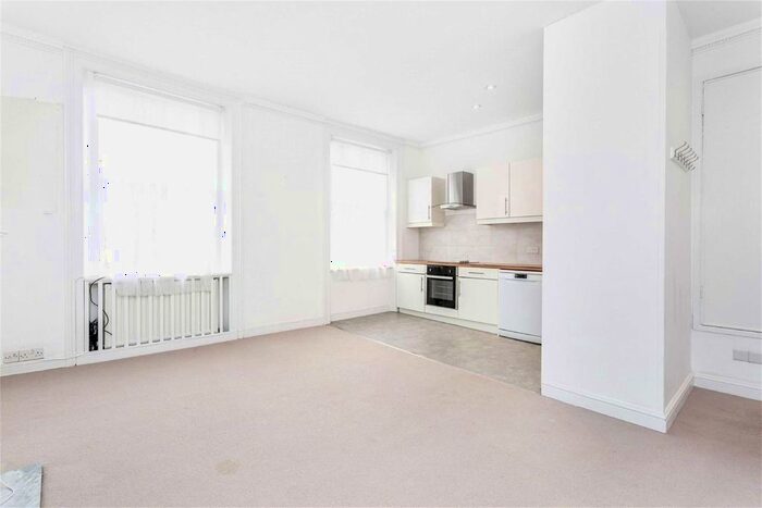 1 Bedroom Flat To Rent In Winchester Street, London, SW1V