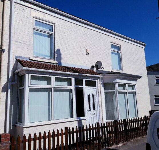 2 Bedroom Terraced House To Rent In Buckingham Street, Hull, HU8