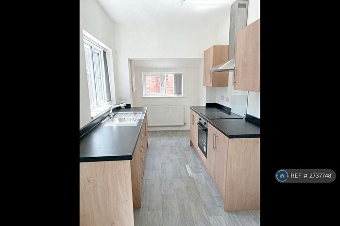 3 Bedroom Semi Detached House To Rent In St. Pauls Street, Crewe, CW1